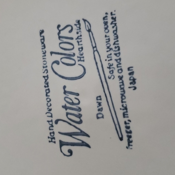 Heartside Water Colors Dinner Plates Japan - Picture 5 of 14